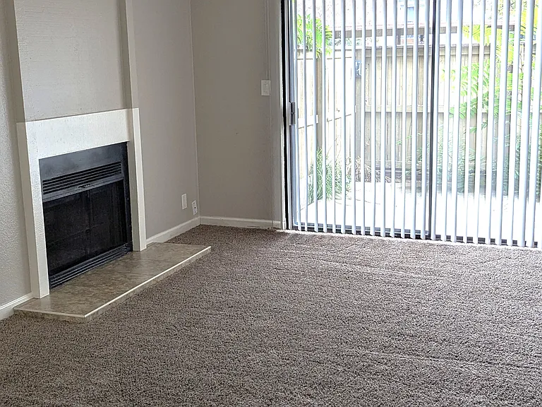 Fairview Apartments — Photo 6