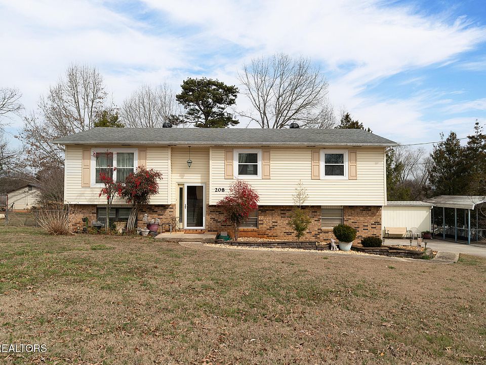 1st image of 208 Blue Ridge Ln