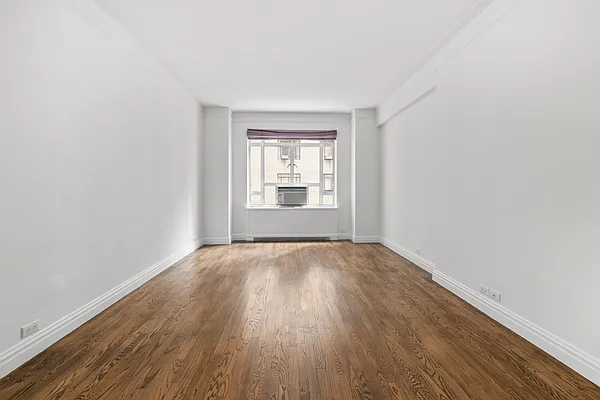 Sold by Douglas Elliman | media 4