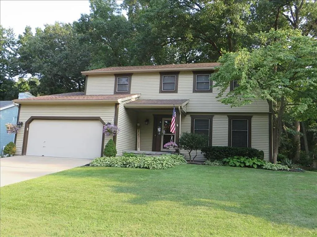 6849 Regents Park Blvd photo 1