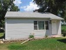 555 Ray Mar Dr, Waterloo, IA, 50707