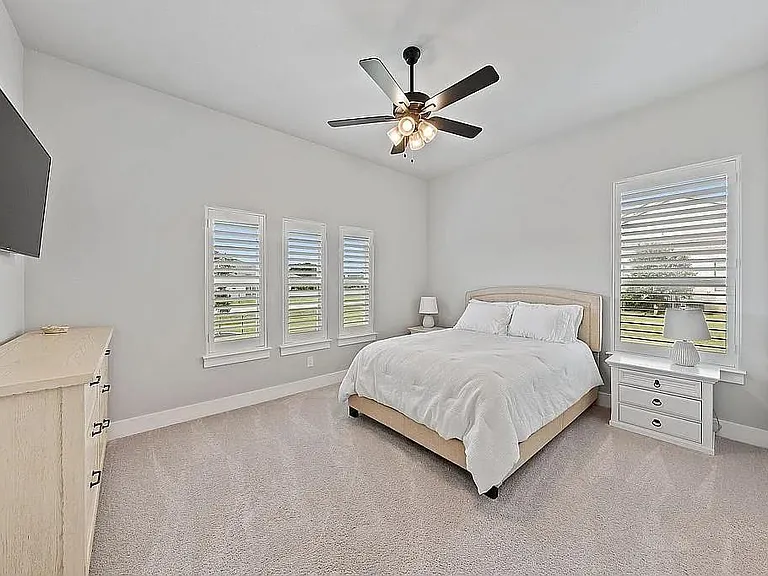 1102 Woodpark Ln — Photo 29