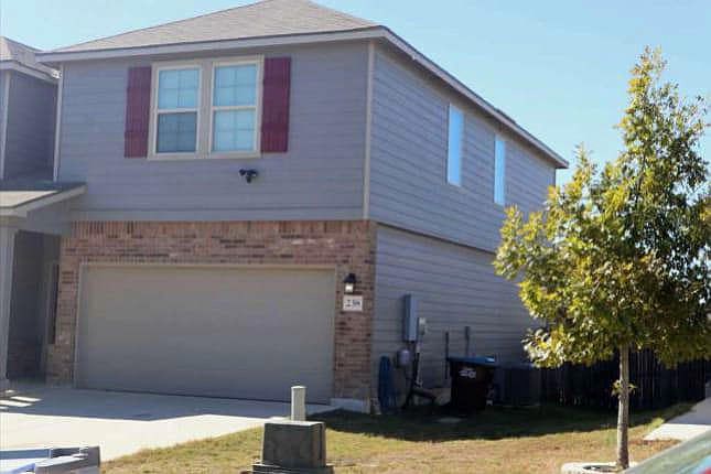 2nd image of 238 Hunters Ldg