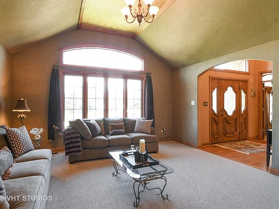 2nd image of 21911 Emily Ln