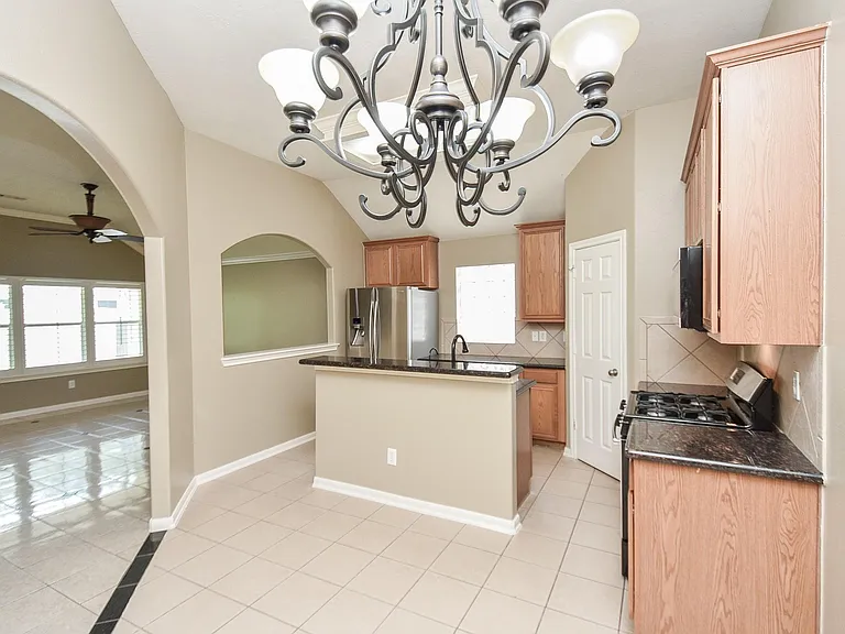 15975 Cottage Ivy Cir — Photo 15