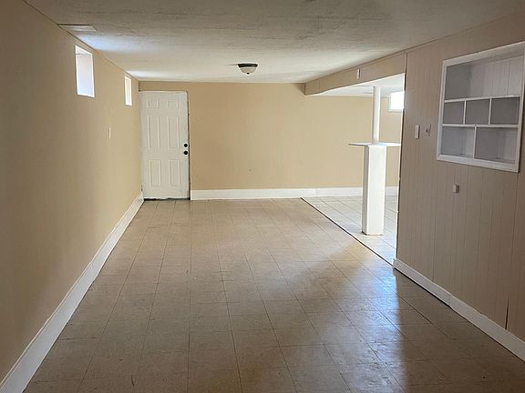 4th image of 7712 Alaska Ave