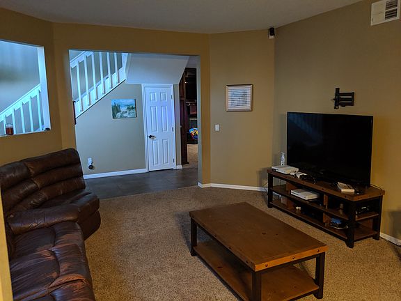 5th image of 2051 Westbourne Dr