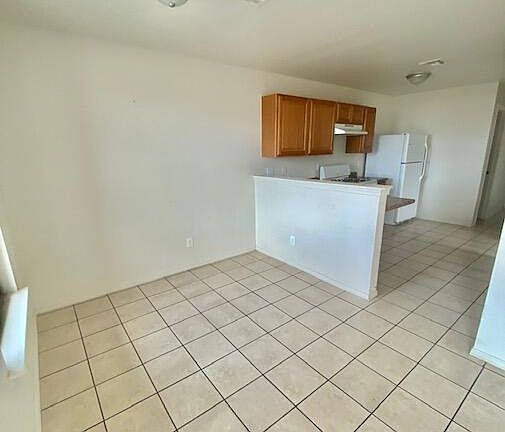 3rd image of 2631 Idalia Ave Unit A