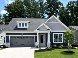 11 Pineglen Ct, Simpsonville, SC 29680
