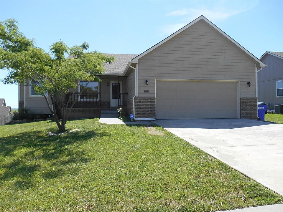 2113 Deer Trl, Junction City, KS 66441 Zillow