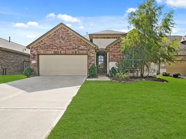 2643 Westward Hill Dr, Fresno, TX 77545