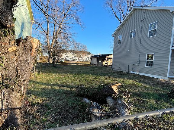 5th image of 520 Highland Ave