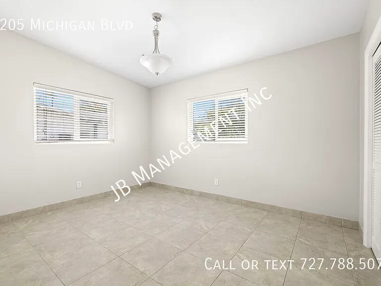 1205 Michigan Blvd — Photo 22