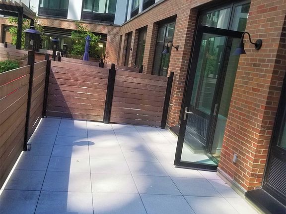 3rd image of 475 Clermont Ave #238