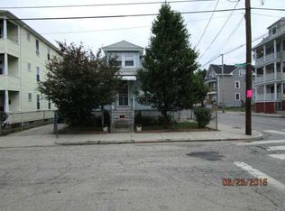 261 Waverly St, Providence, RI 02907
