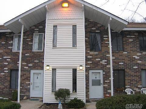1st image of 27 Houston Ct