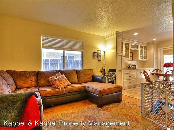 4th image of 348 Summerfield Dr