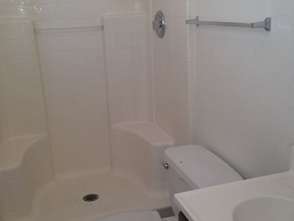 2nd image of 1625 N 62nd Ave