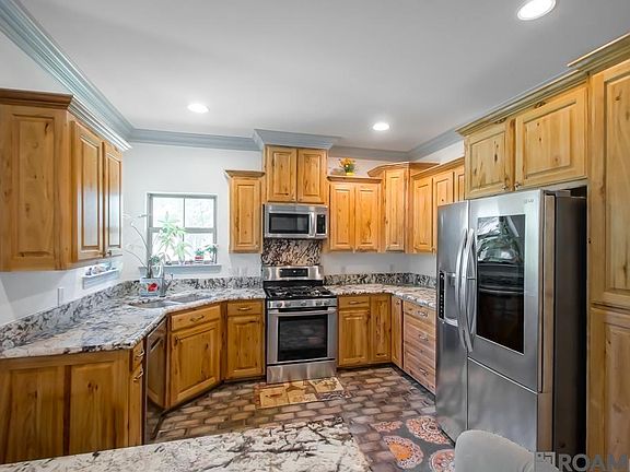 5th image of 30555 Weiss Rd