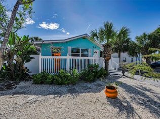 504 70th Ave, Saint Pete Beach, FL 33706