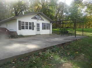 2257 2258 Franklin Dr, Brooklyn, IA 52211