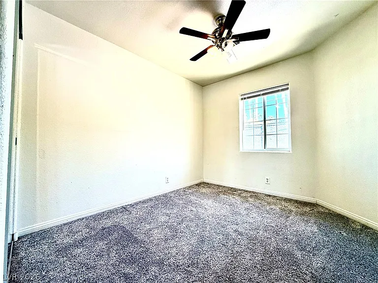764 Benedict Dr — Photo 15