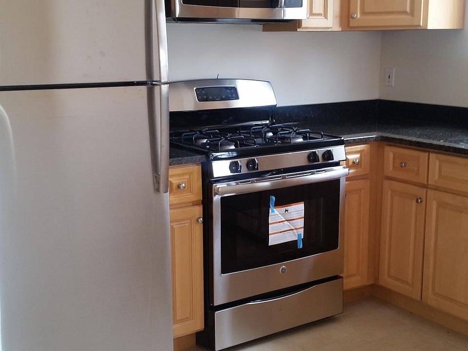 1st image of 202 Kearney Ave