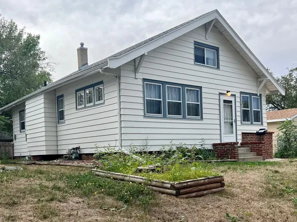 1317 W 9th St, Sioux Falls, SD 57104