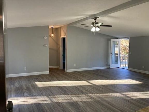 5th image of 887 Ponderosa Dr