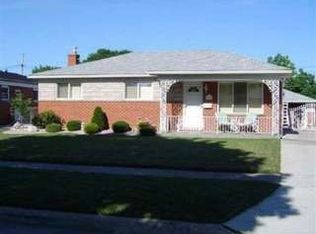 32424 Beechwood Dr, Warren, MI 48088
