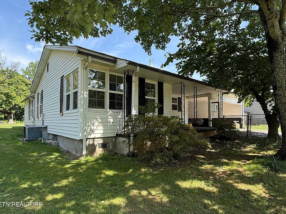 1st image of 5419 Bland Ln