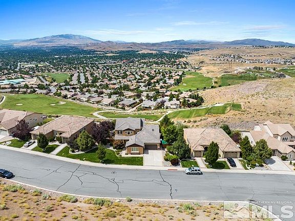 4th image of 2960 Savona Dr