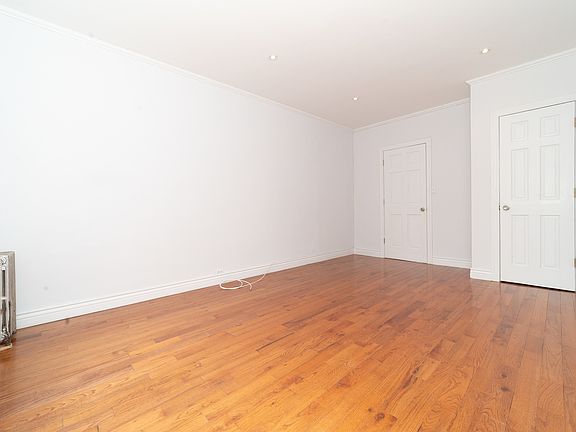 2nd image of 141 Joralemon St #B2