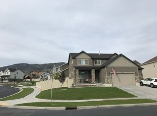 181 W Rosewood Dr, Saratoga Springs, UT 84045