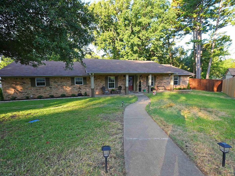 1st image of 2401 Woodhollow Ct