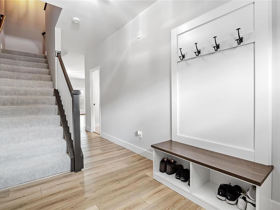 2629 Grover Crossing Way, Grover, MO 63040 Zillow