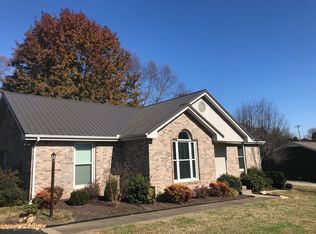 2915 Walnut Grove Dr, Springfield, TN 37172