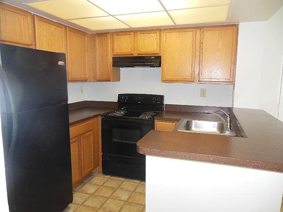 2nd image of 728 Executive Center Dr APT 26