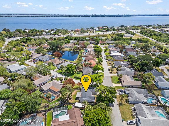4th image of 2280 Plantation Dr