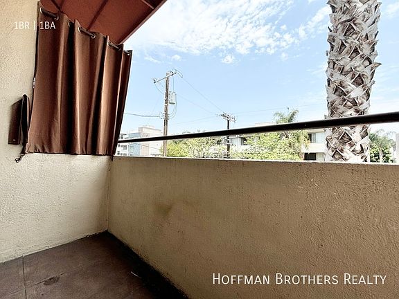 5th image of 1417 N Curson Ave #10A