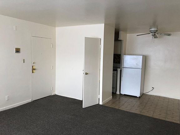 3rd image of 29 N Dryden Pl
