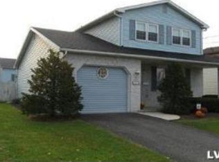 421 Cypress St, Catasauqua, PA 18032