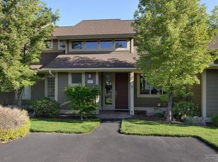 11075 Village Loop, Redmond, OR 97756