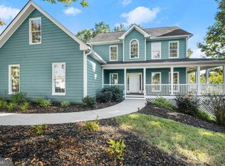 5927 Terrace Lake Point, Flowery Branch, GA 30542