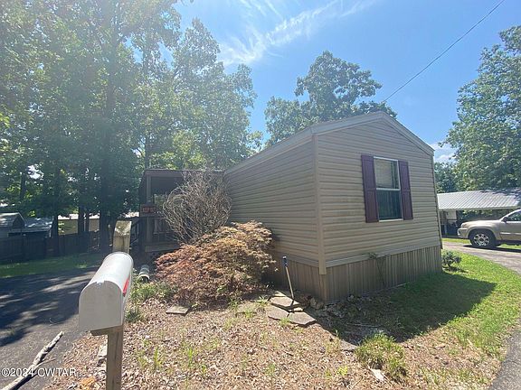 4th image of 556 Oak Park Dr