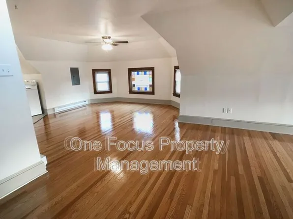 841 Diamond St APT 3, Williamsport, PA 17701