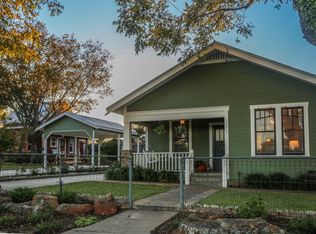 632 Post Oak Rd, Fredericksburg, TX 78624