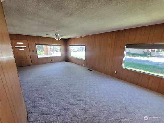 4th image of 509 4th Avenue N