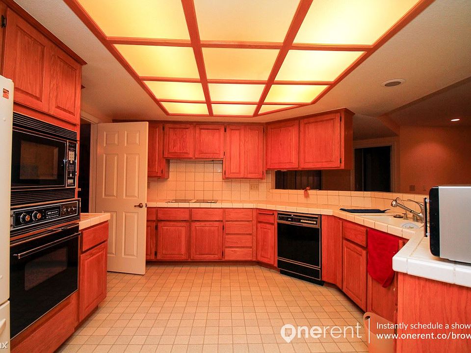 1st image of 5958 Porto Alegre Dr