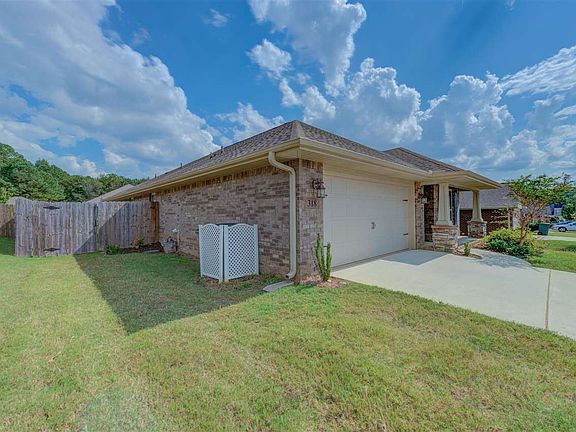 3rd image of 318 Saddlegate Dr NW